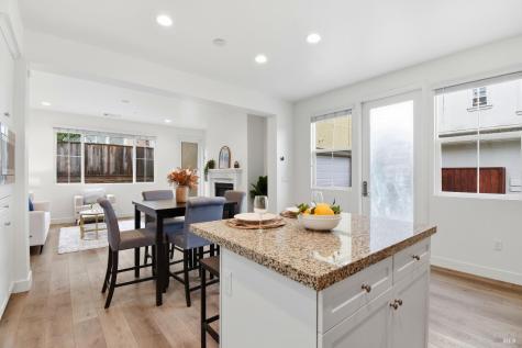 1612 Rose Clover Street Santa Rosa CA 95403