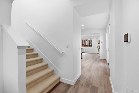 1612 Rose Clover Street Santa Rosa CA 95403