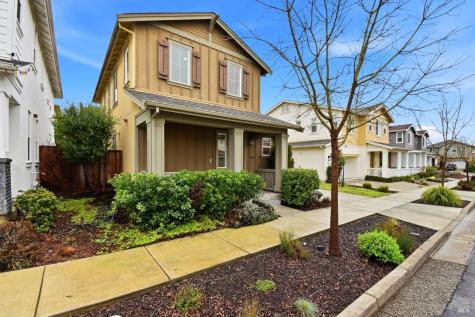 1612 Rose Clover Street Santa Rosa CA 95403