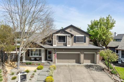 320 Dominic Court Windsor CA 95492