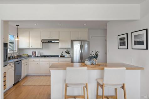 191 Golden Hind Passage Corte Madera CA 94925