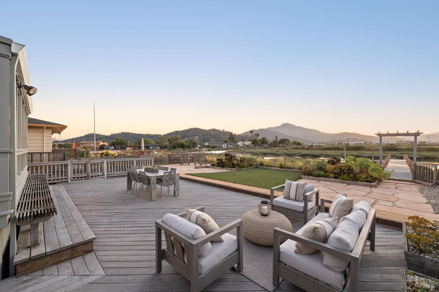 191 Golden Hind Passage Corte Madera CA 94925