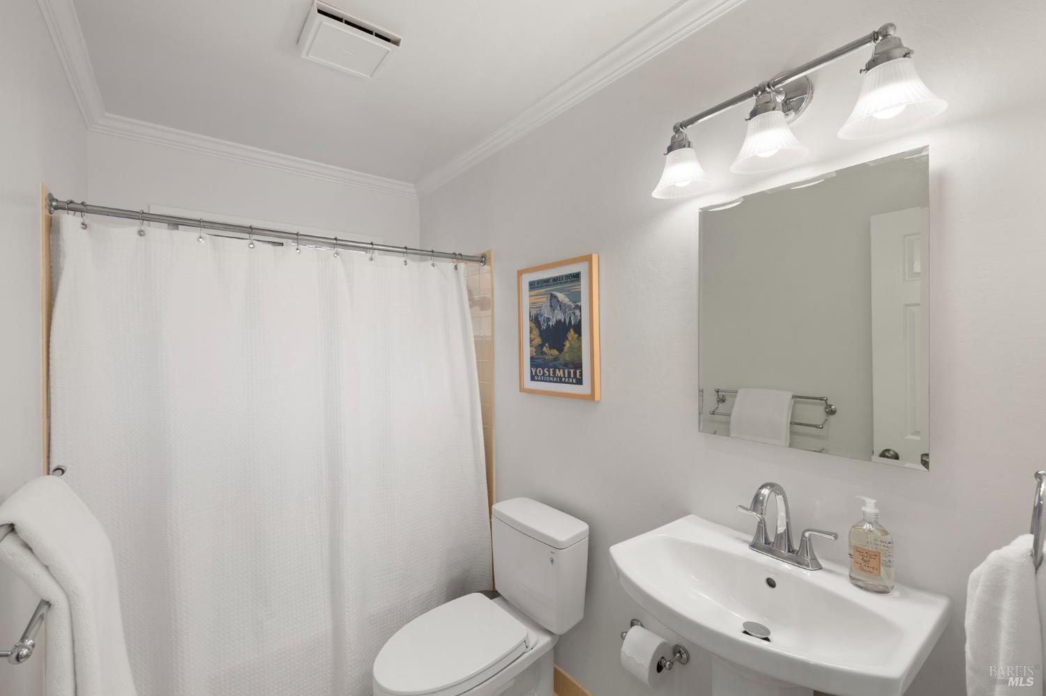 191 Golden Hind Passage Corte Madera CA 94925