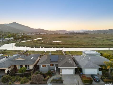191 Golden Hind Passage Corte Madera CA 94925
