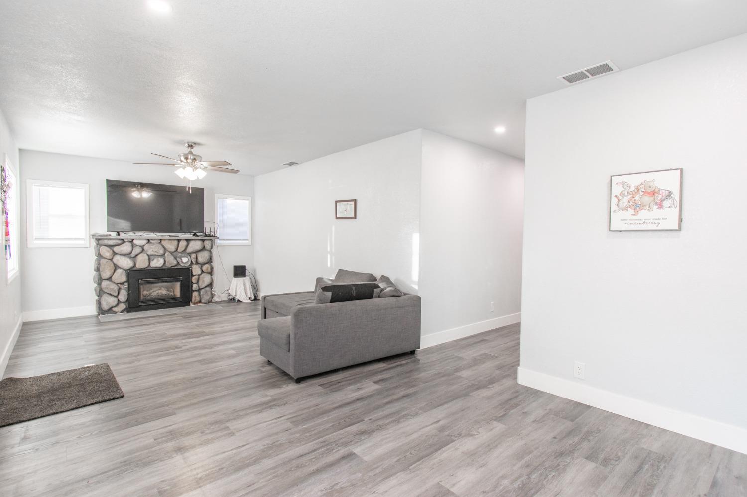 26536 Capay Street Esparto CA 95627