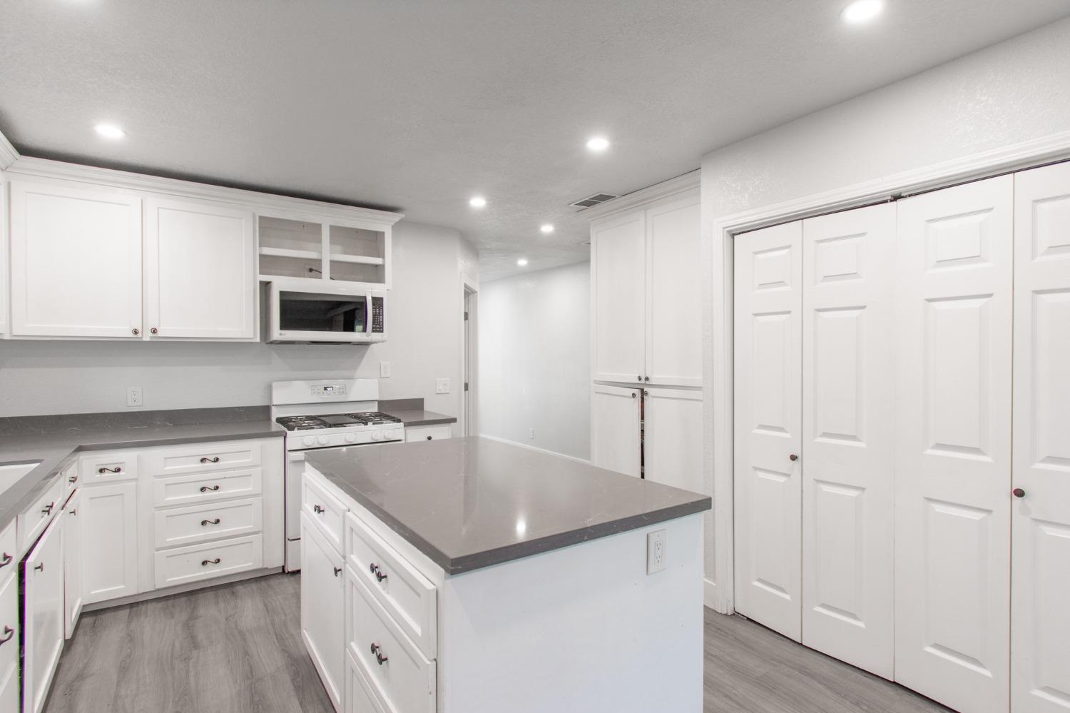 26536 Capay Street Esparto CA 95627