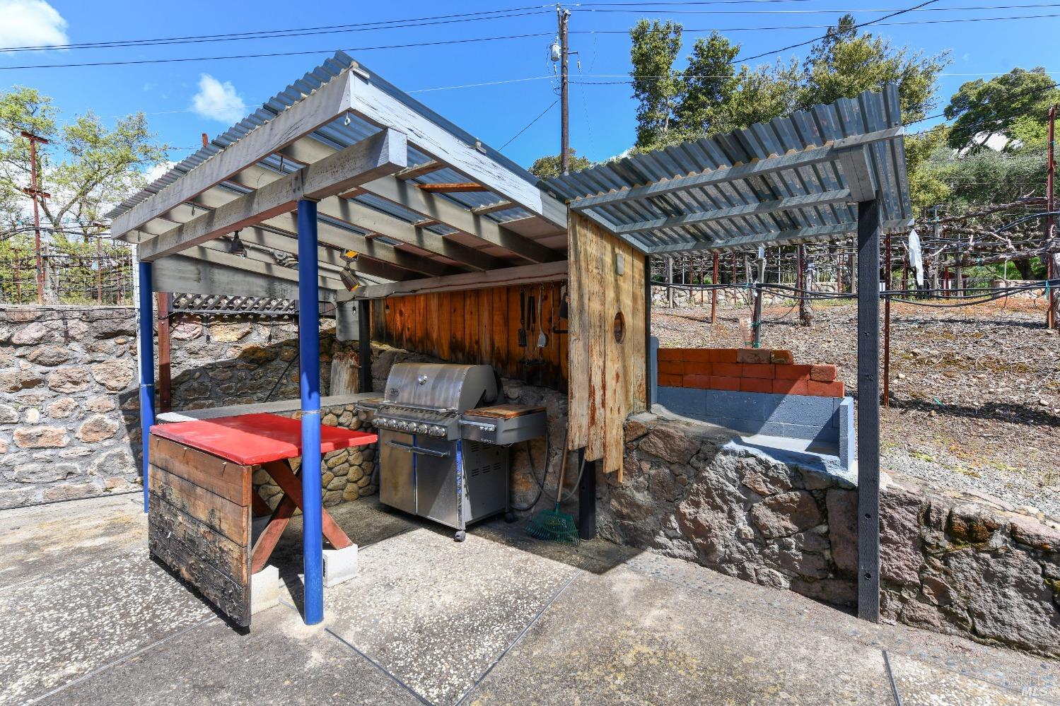 455 Glass Mountain Road St. Helena CA 94574