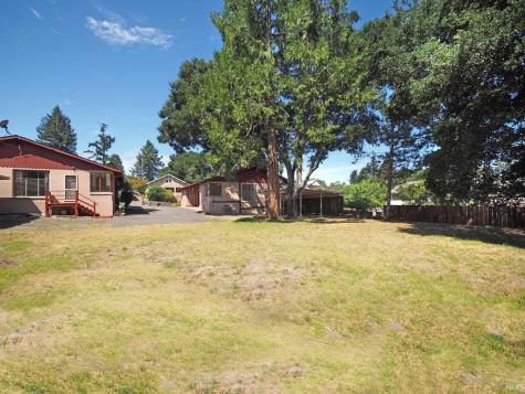 333 West Street Sebastopol CA 95472