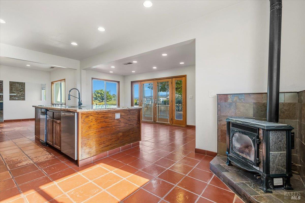 2278 Woolsey Road Fulton CA 95439