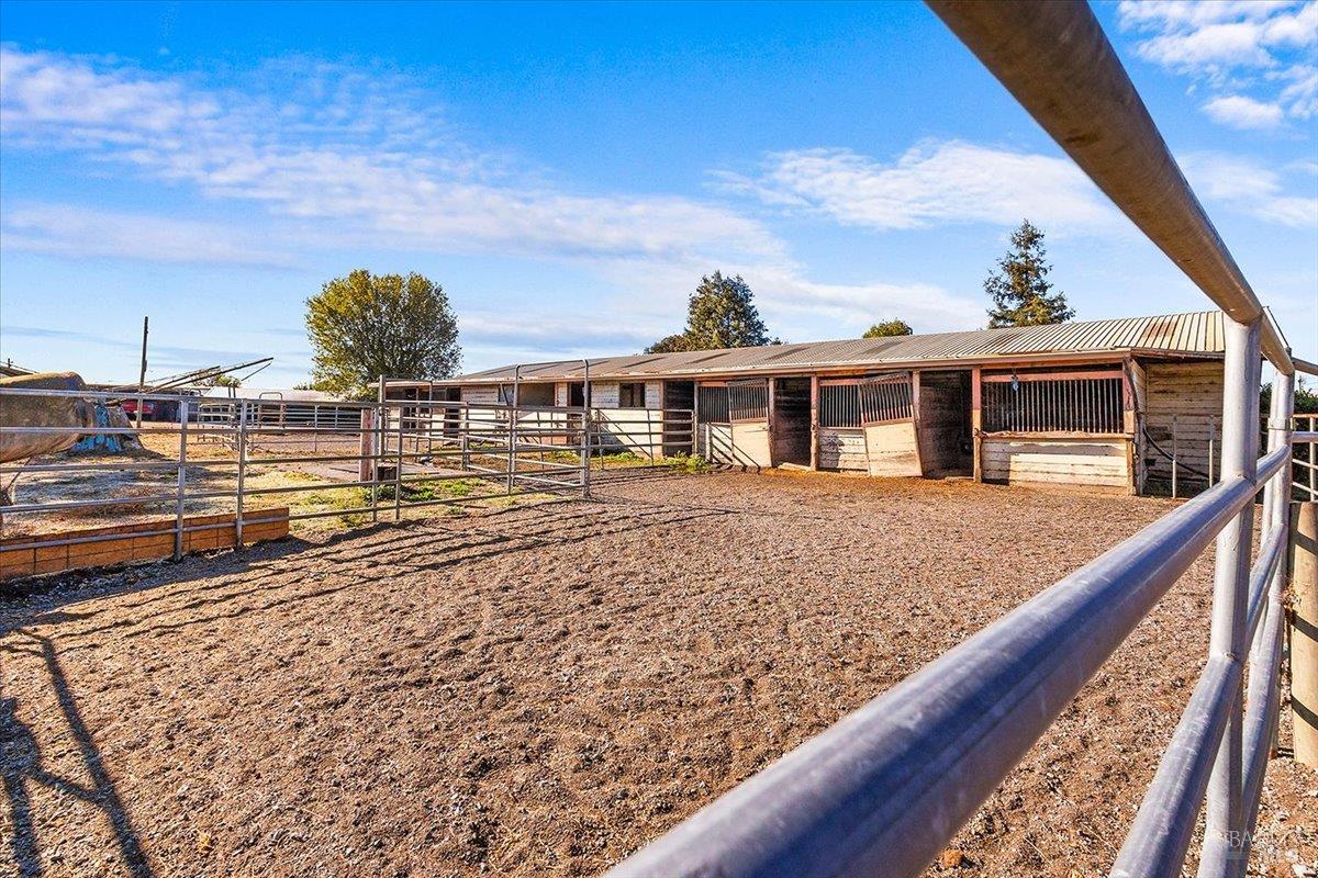 2278 Woolsey Road Fulton CA 95439