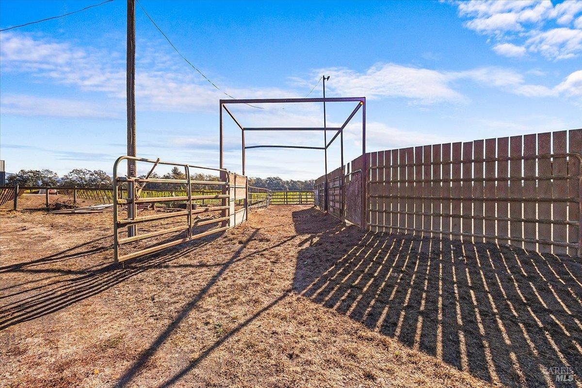 2278 Woolsey Road Fulton CA 95439