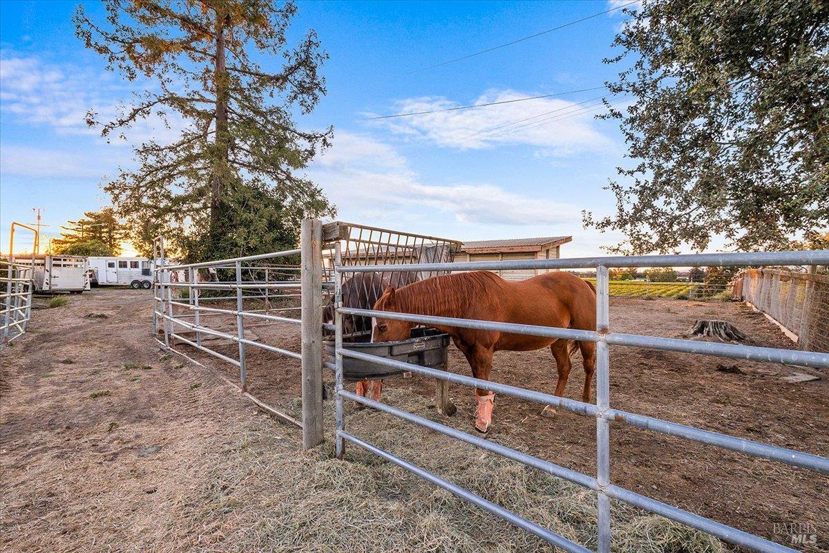 2278 Woolsey Road Fulton CA 95439
