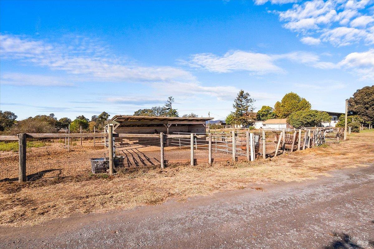 2278 Woolsey Road Fulton CA 95439