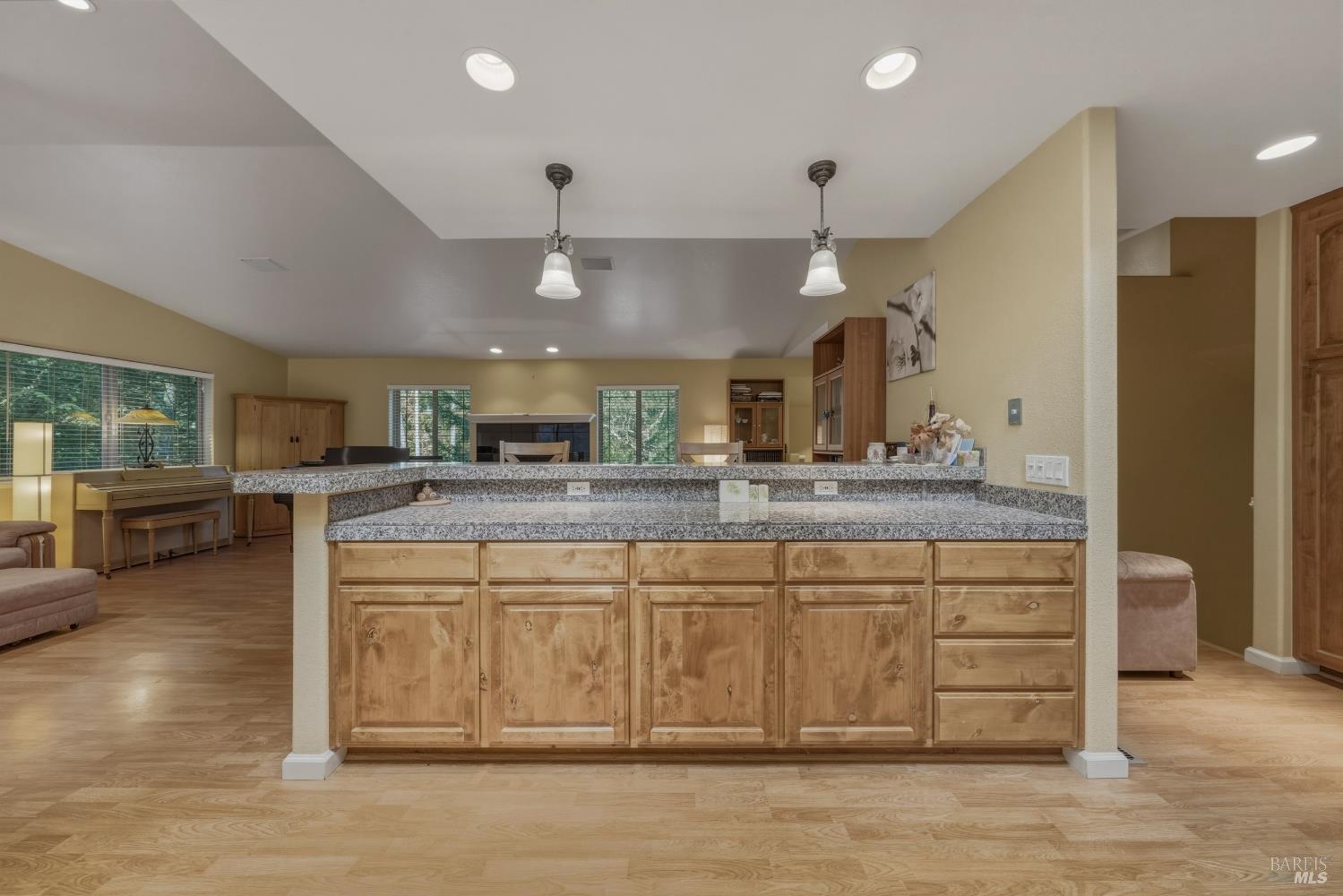 15800 Rainbow Drive Cobb CA 95426