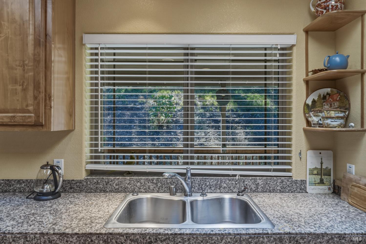 15800 Rainbow Drive Cobb CA 95426