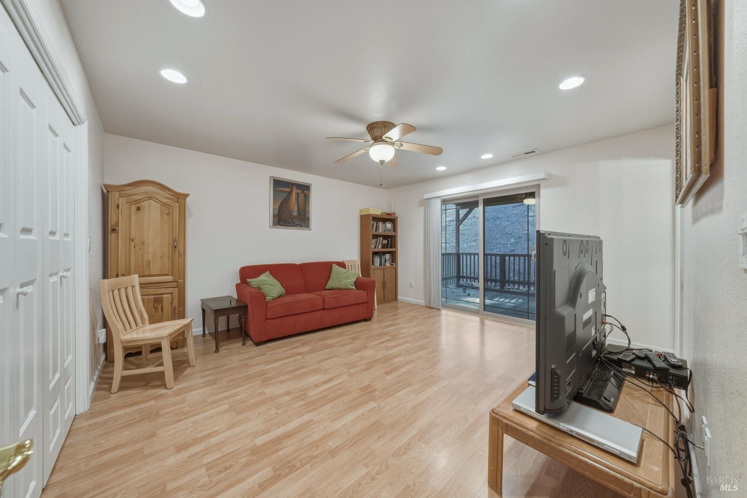 15800 Rainbow Drive Cobb CA 95426