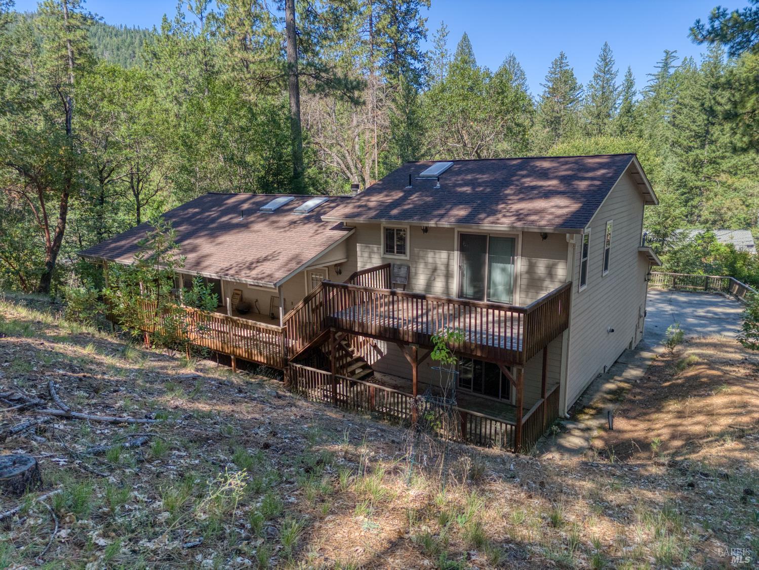 15800 Rainbow Drive Cobb CA 95426