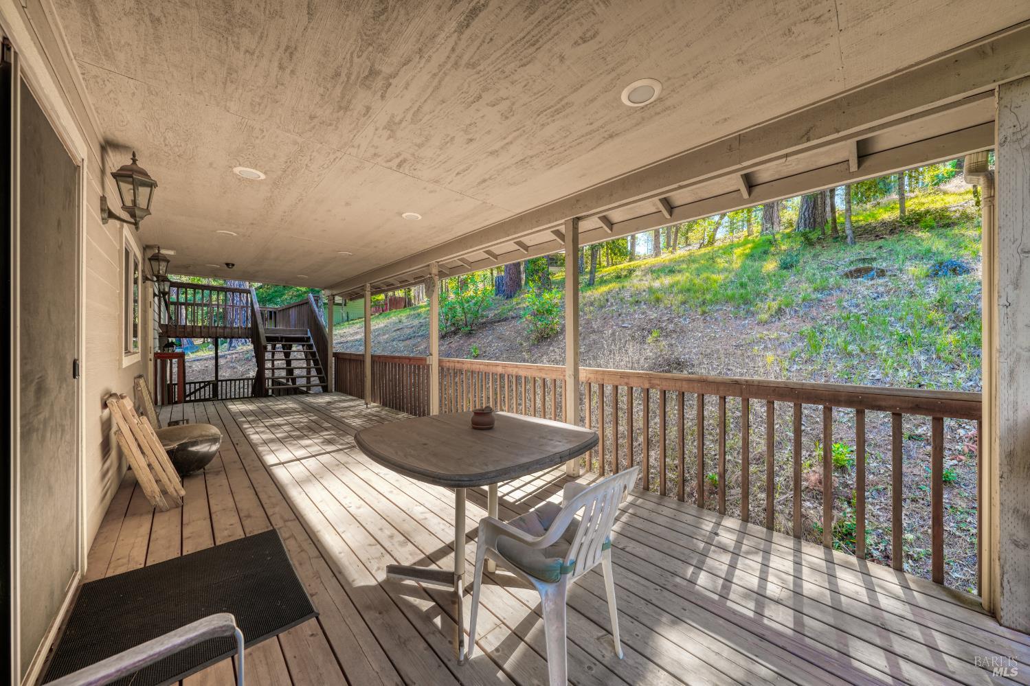 15800 Rainbow Drive Cobb CA 95426