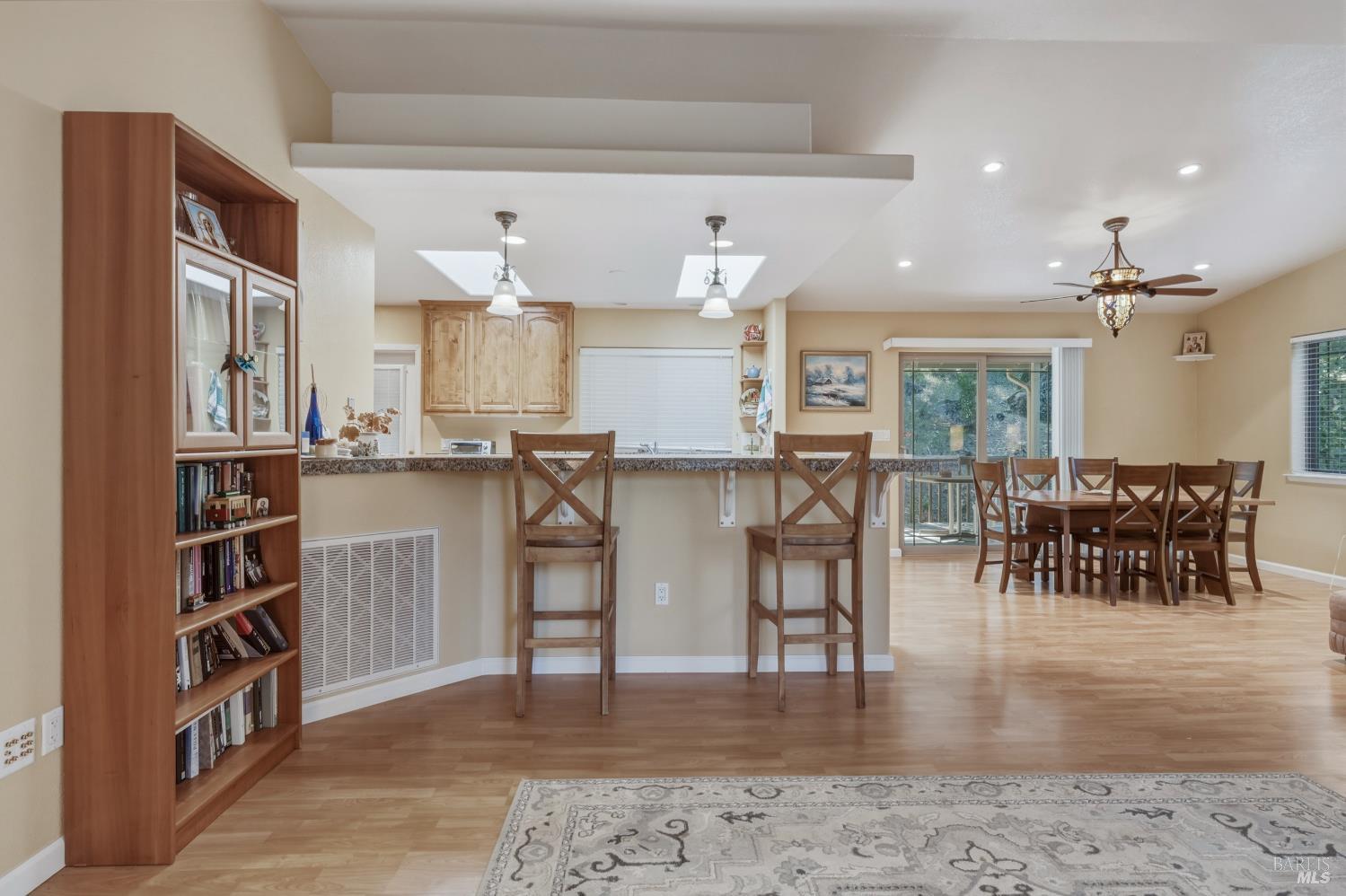 15800 Rainbow Drive Cobb CA 95426
