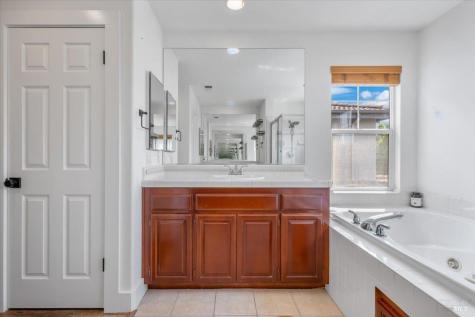 1433 Birdie Drive Windsor CA 95492