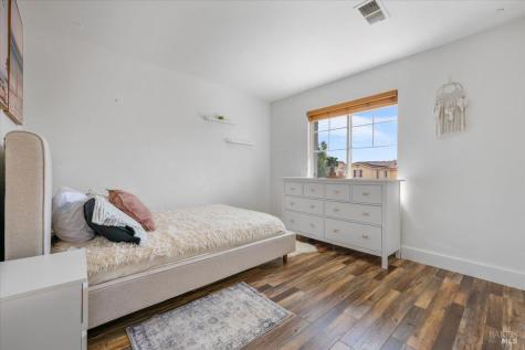 1433 Birdie Drive Windsor CA 95492