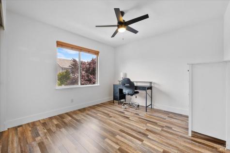 1433 Birdie Drive Windsor CA 95492