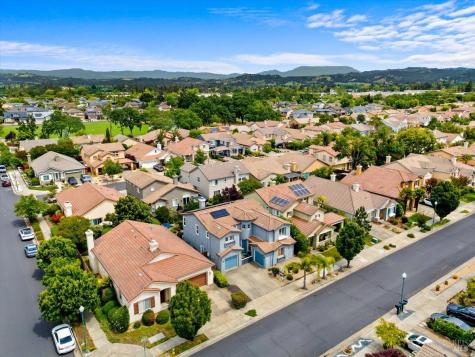 1433 Birdie Drive Windsor CA 95492