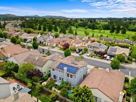 1433 Birdie Drive Windsor CA 95492