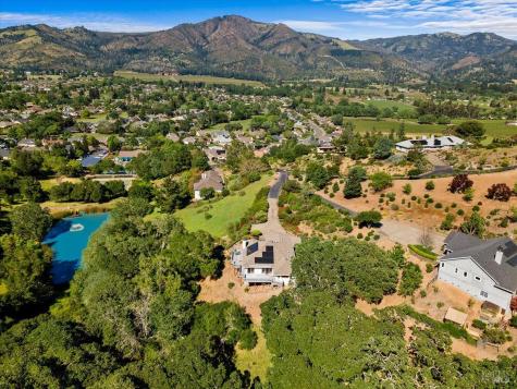 445 Crestridge Place Santa Rosa CA 95409