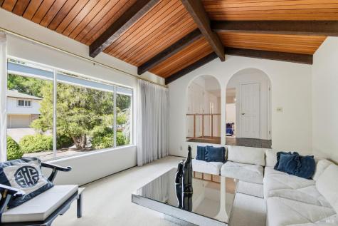 3739 Sleepy Hollow Drive Santa Rosa CA 95404