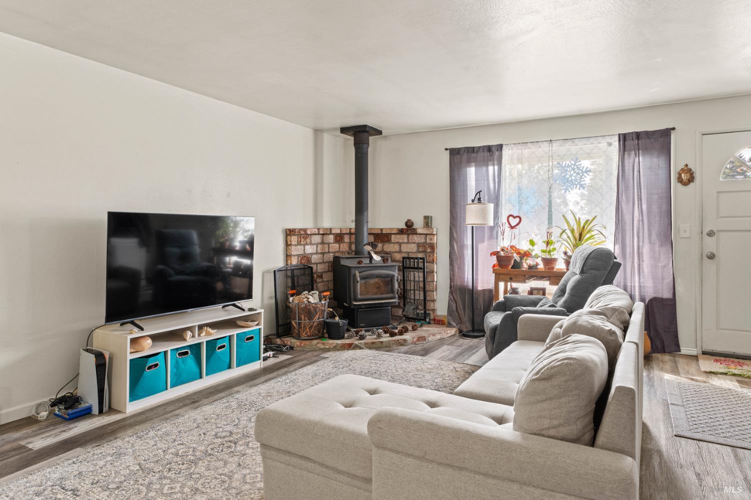 28060 Poppy Drive Willits CA 95490