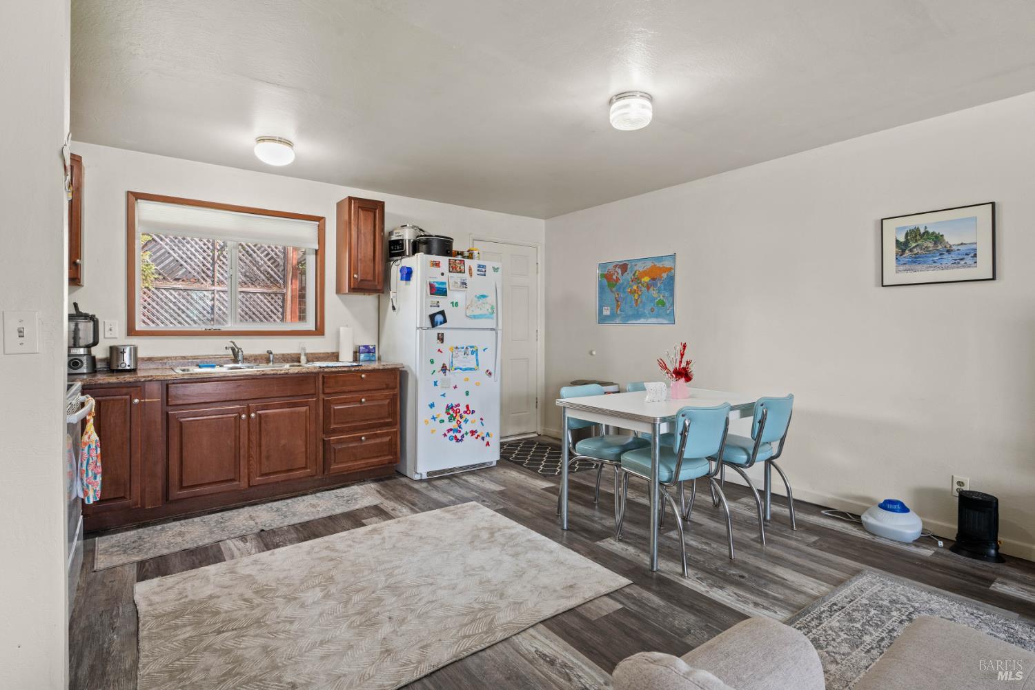 28060 Poppy Drive Willits CA 95490