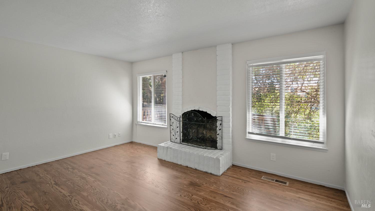 450 Mountain View Drive Martinez CA 94553