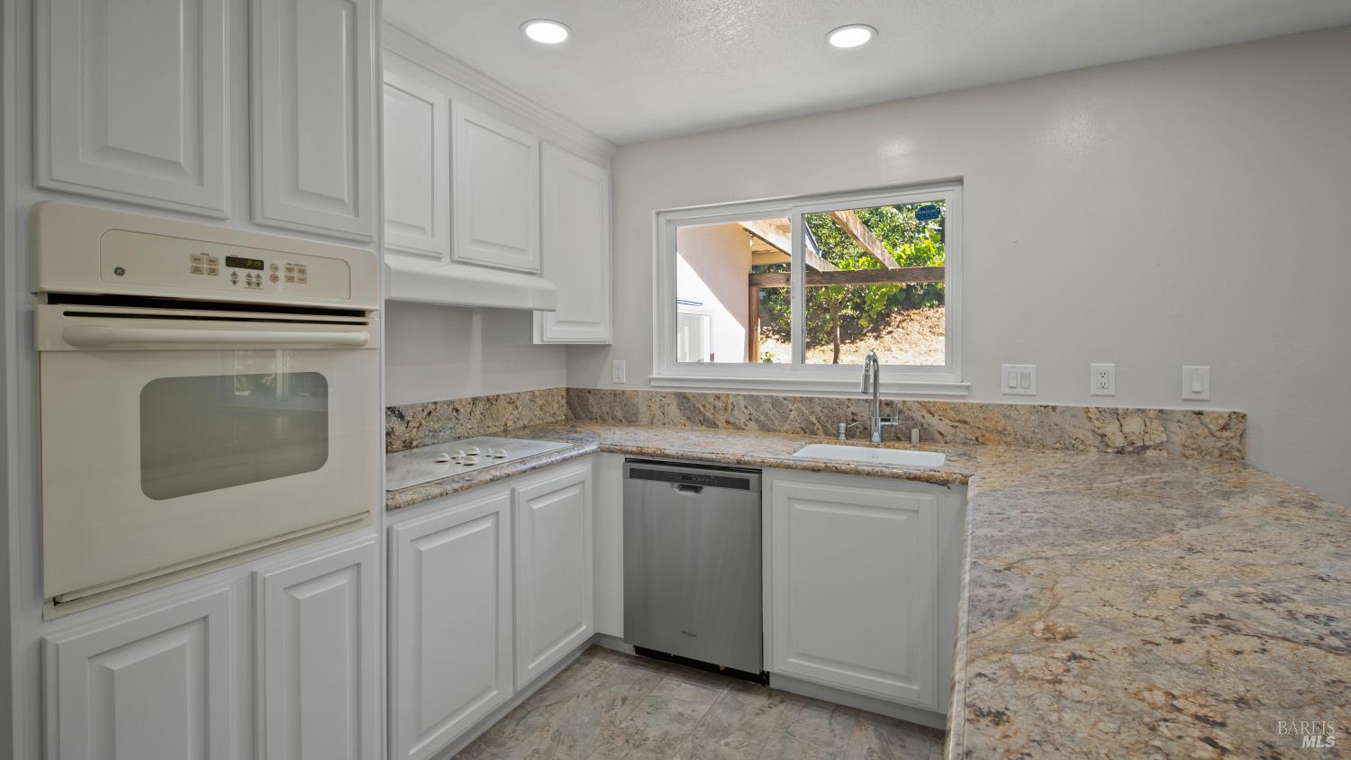450 Mountain View Drive Martinez CA 94553