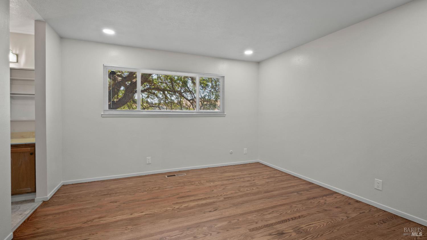 450 Mountain View Drive Martinez CA 94553