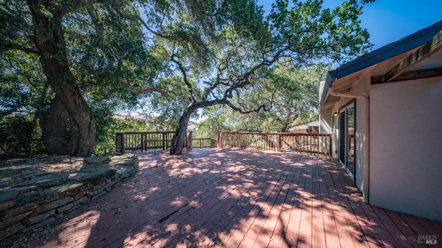 450 Mountain View Drive Martinez CA 94553