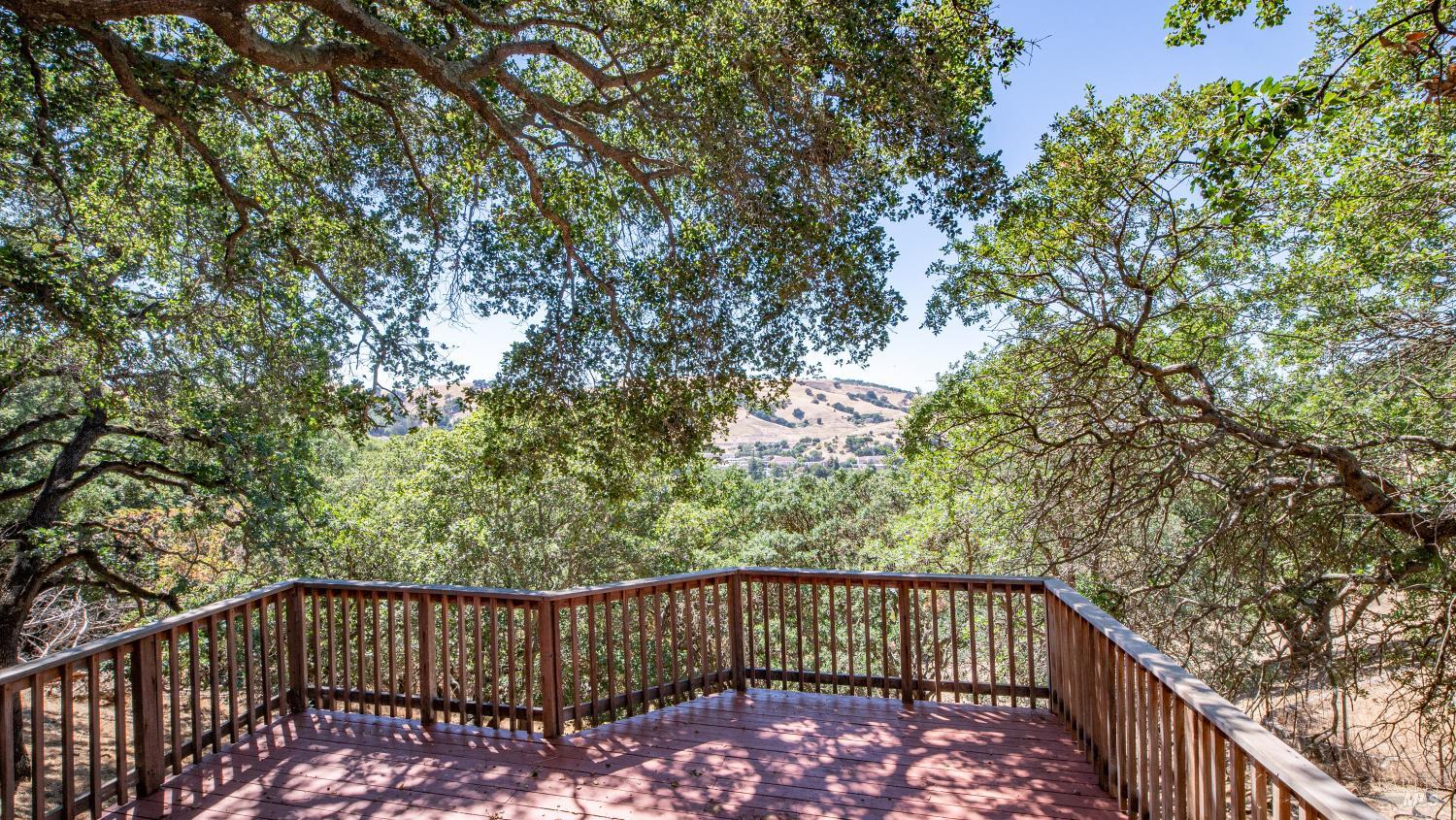 450 Mountain View Drive Martinez CA 94553