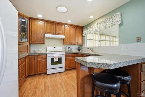 1657 Albin Way Petaluma CA 94954