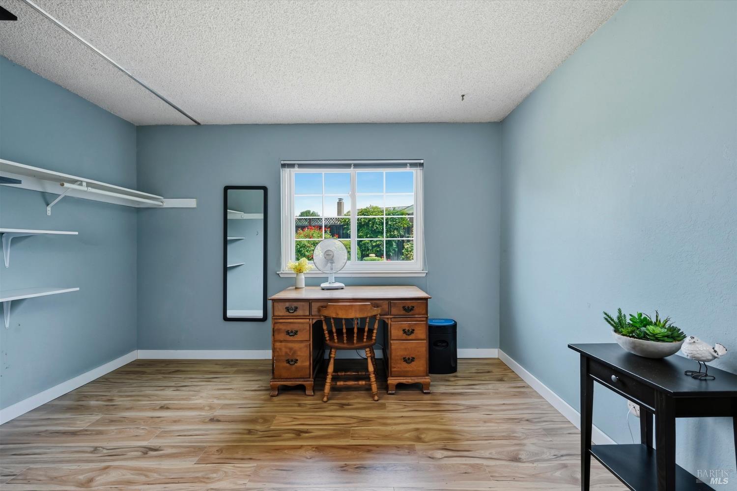 1657 Albin Way Petaluma CA 94954