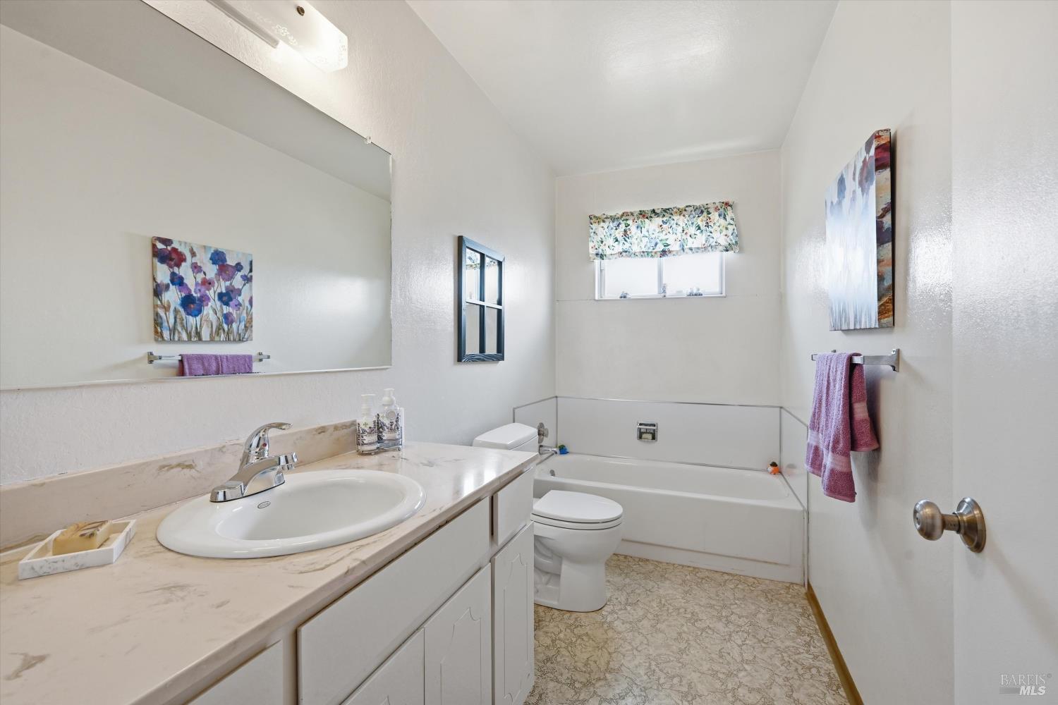 1657 Albin Way Petaluma CA 94954