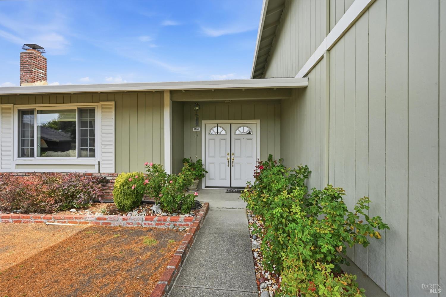 1657 Albin Way Petaluma CA 94954