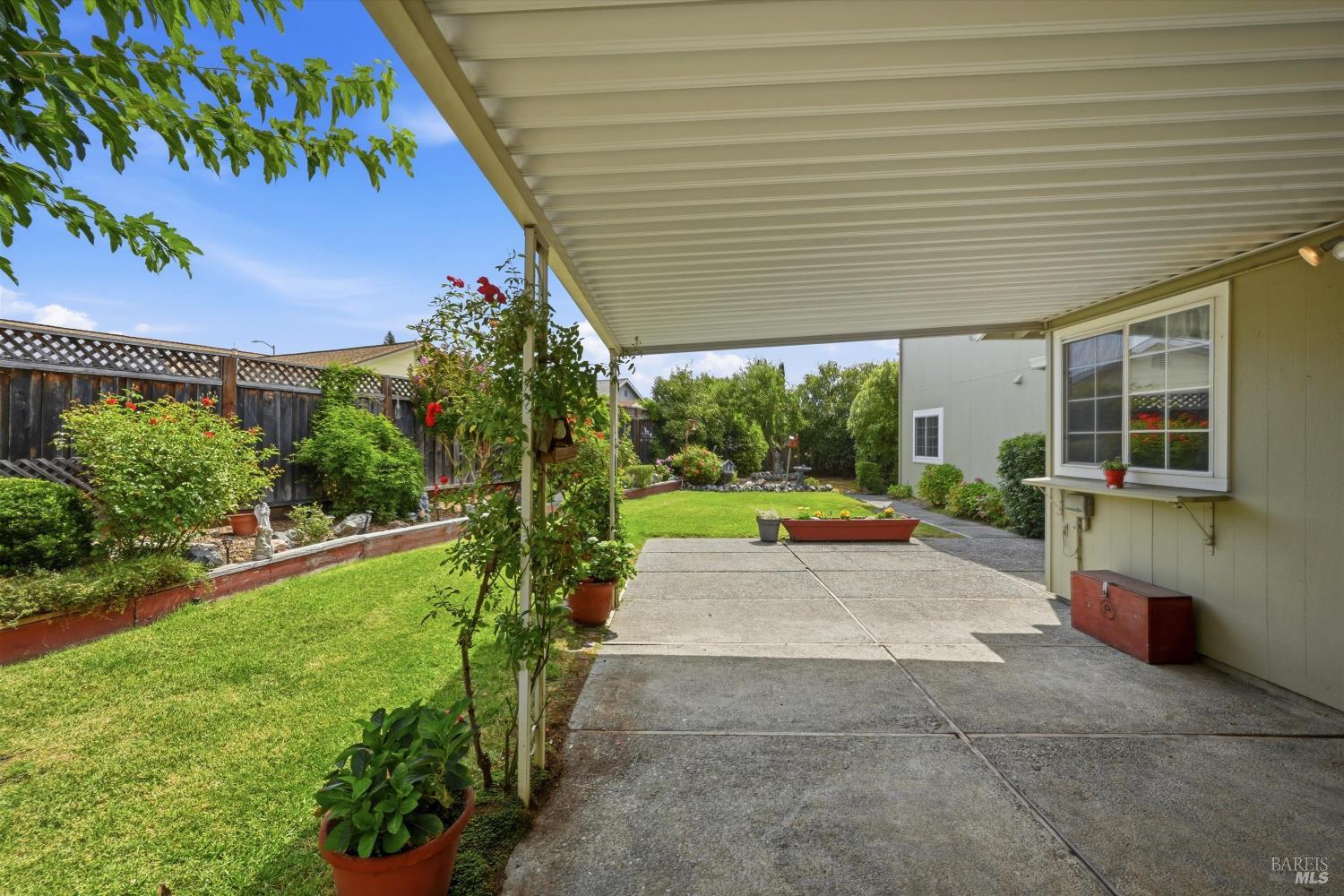 1657 Albin Way Petaluma CA 94954