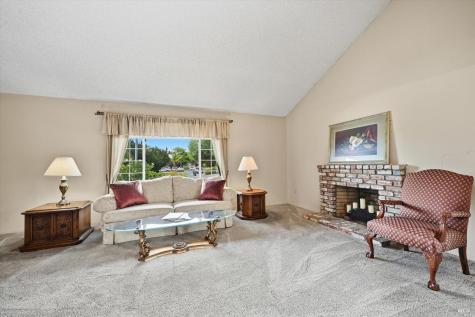1657 Albin Way Petaluma CA 94954