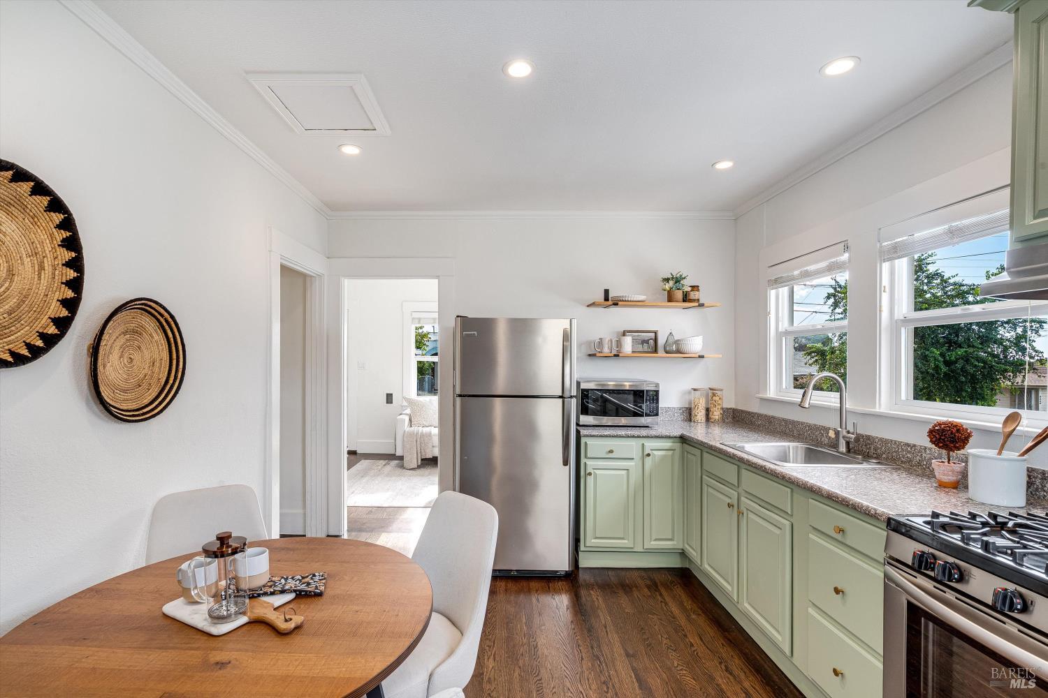 3661 Loma Vista Avenue Oakland CA 94619