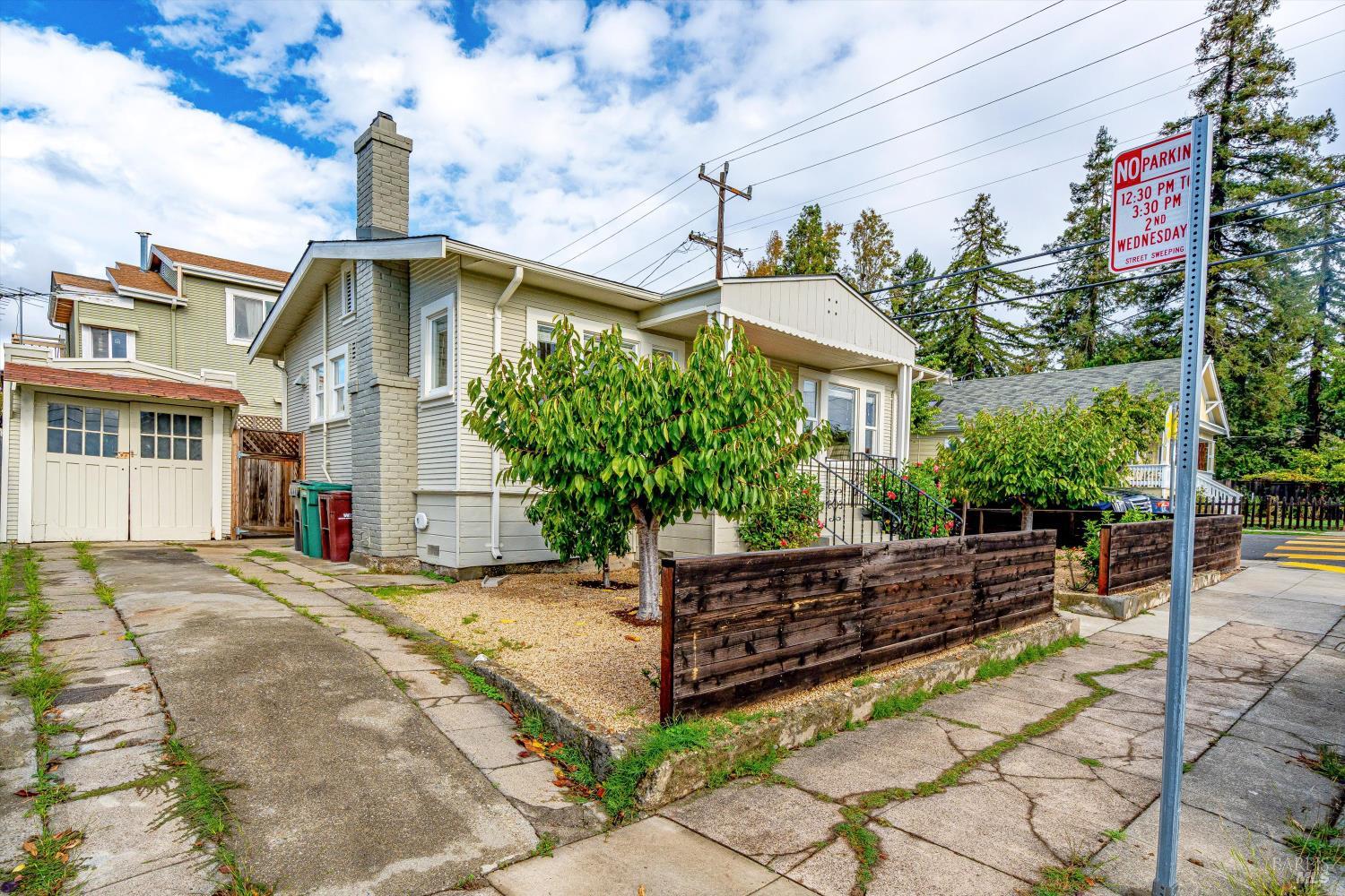 3661 Loma Vista Avenue Oakland CA 94619