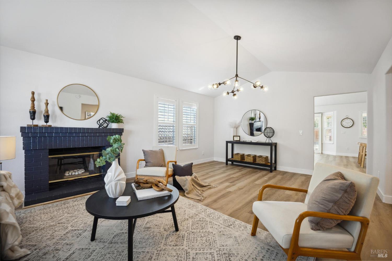 2053 Seville Street Santa Rosa CA 95403