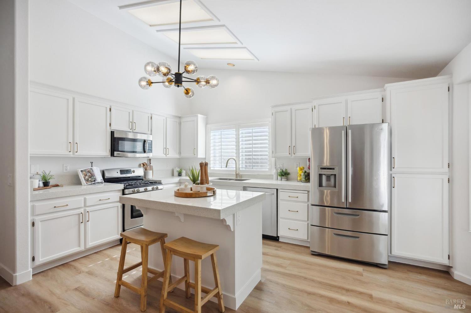 2053 Seville Street Santa Rosa CA 95403