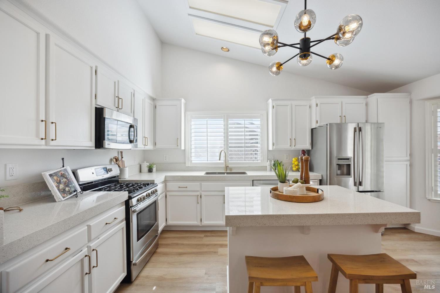 2053 Seville Street Santa Rosa CA 95403