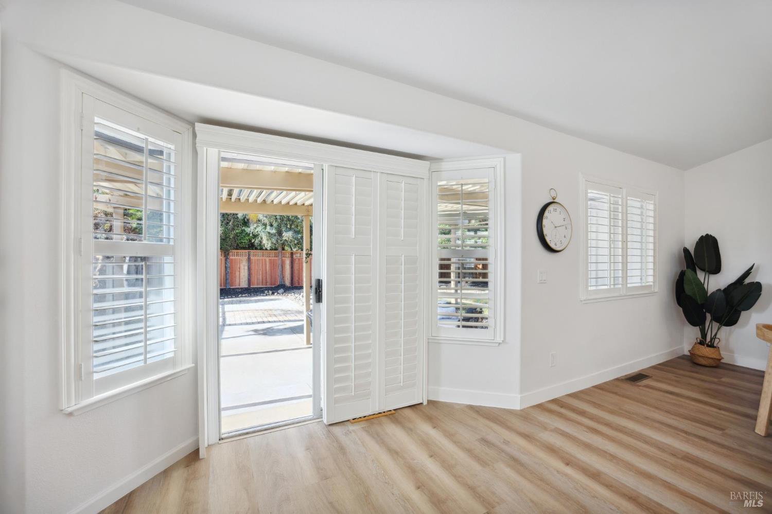 2053 Seville Street Santa Rosa CA 95403