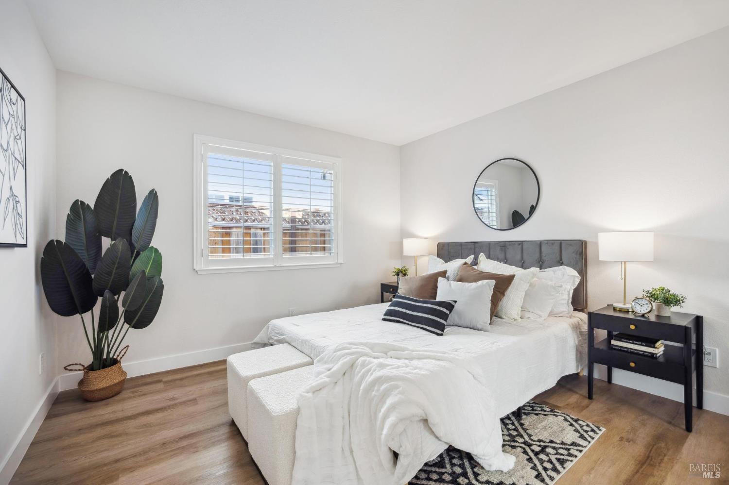 2053 Seville Street Santa Rosa CA 95403